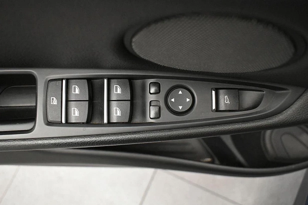 X6 M Sport Pure 3.0d AT 4WD (249 л.с.) фото 16