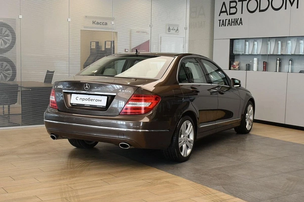 C-Класс Base 300 3.5 BlueEfficiency AT 4Matic (250 л.с.) фото 5