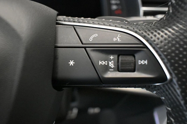 Q8 Sport 3.0d AT 4WD (249 л.с.) фото 18