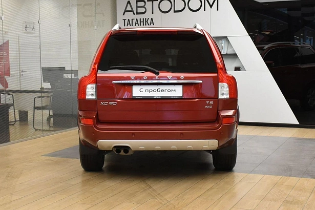 XC90 Base 2.5 AT 4WD (5 мест) (210 л.с.) фото 7