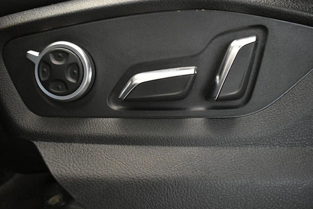 Q7 Sport 3.0d AT 4WD (249 л.с.) фото 22