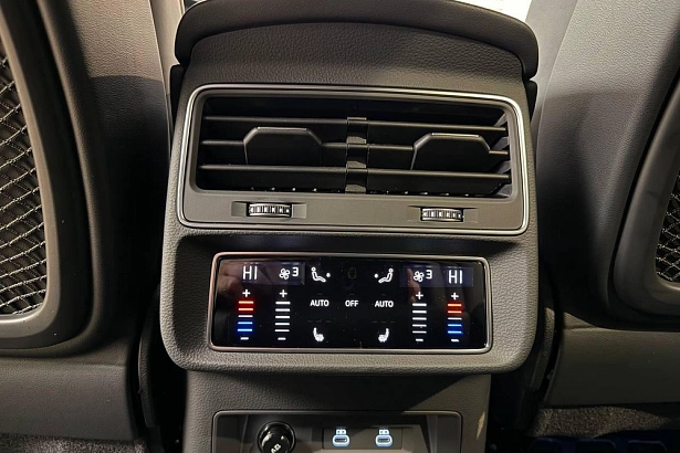 Q7 50 TDI quattro tiptronic 3.0d AT 4WD (286 л.с.) фото 19