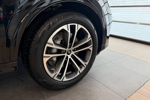 Q7 45 TFSI quattro tiptronic 2.0 AT 4WD (252 л.с.) фото 21