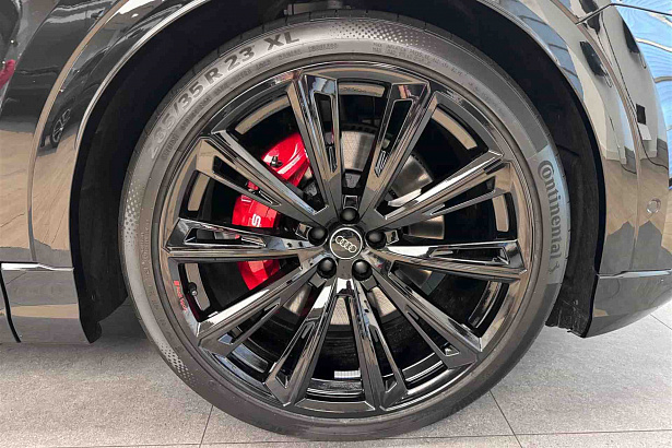 SQ8 SQ8 TFSI 4.0 AT 4WD (507 л.с.) фото 27