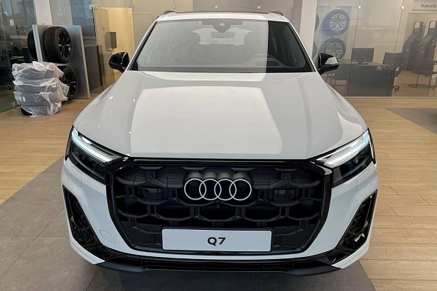 Q7 45 TFSI quattro tiptronic 2.0 AT 4WD (252 л.с.) фото 4