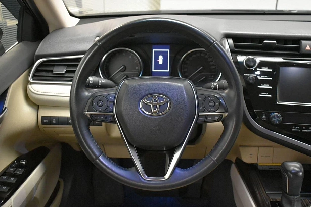 Camry Элеганс Safety 2.5 AT (181 л.с.) фото 13