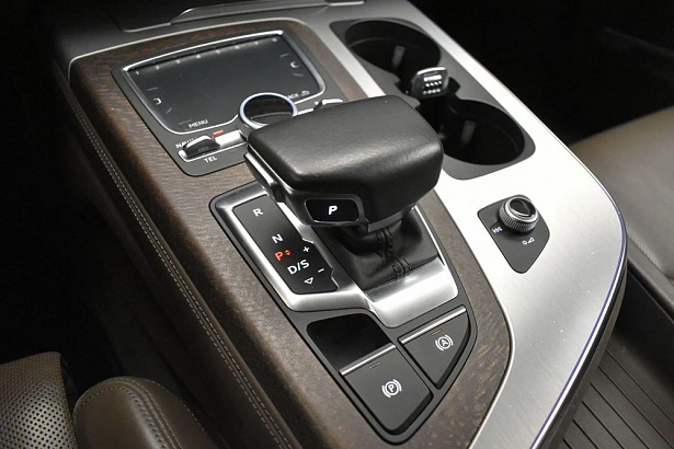 Q7 Sport 3.0d AT 4WD (249 л.с.) фото 29