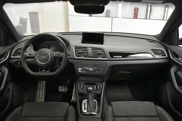 Q3 Sport 2.0 AMT 4WD (180 л.с.) фото 8