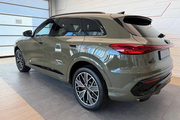 Q5 TFSI quattro S tronic 2.0 AMT 4WD (272 л.с.) фото 26