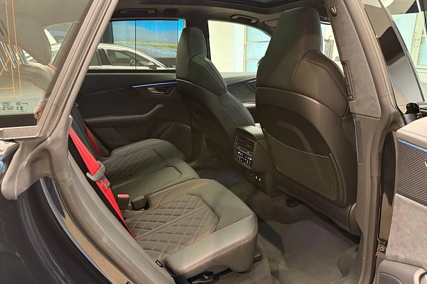 SQ8 SQ8 TFSI 4.0 AT 4WD (507 л.с.) фото 12