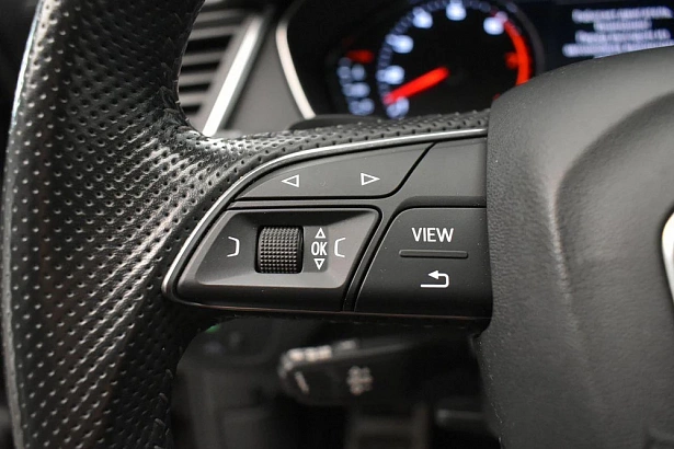 Q5 Sport 2.0 AMT 4WD (249 л.с.) фото 14