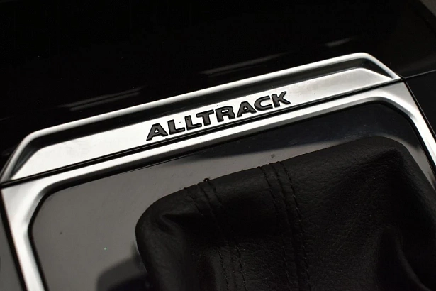 Passat Alltrack 2.0 AMT 4WD (220 л.с.) фото 21