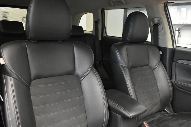 Outlander Instyle 2.0 CVT 4WD (146 л.с.) фото 22