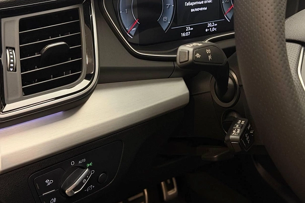 Q5 Sportback 45 TFSI quattro S tronic 2.0 AMT 4WD (249 л.с.) фото 11