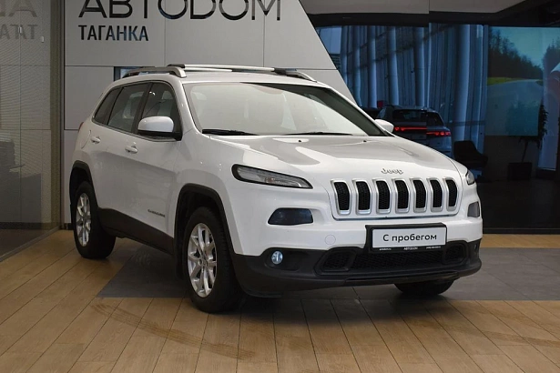 Cherokee Longitude 2.4 AT 4WD (177 л.с.) фото 2