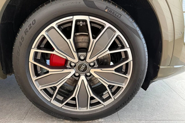 Q5 40 TFSI Quattro 2.0 AMT 4WD (204 л.с.) фото 16