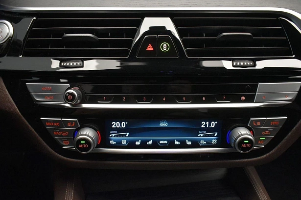 5 серии M Sport Pro Edition 21 530 3.0d AT 4WD (249 л.с.) фото 29